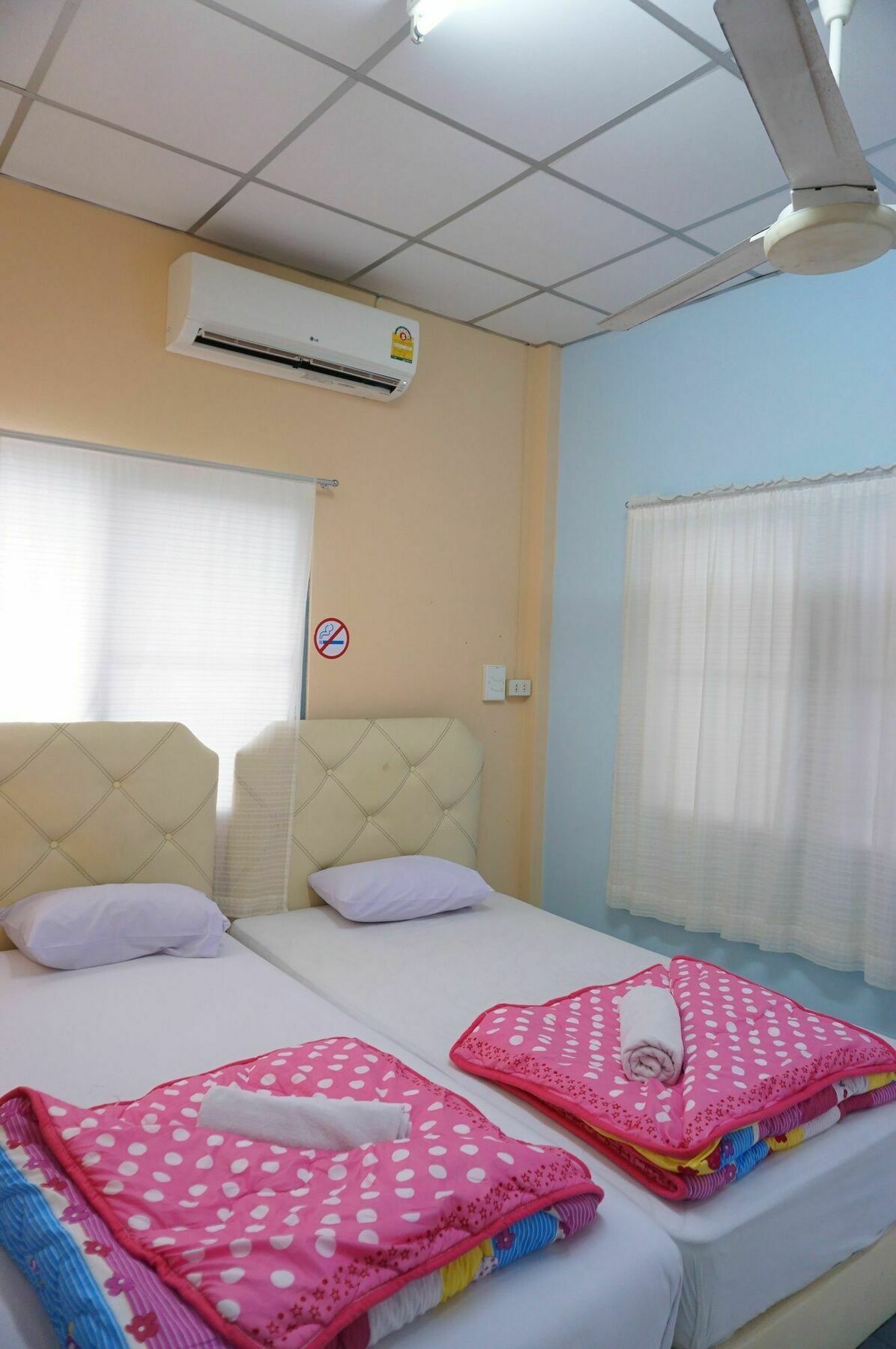 Ranong Boutique Hotel And Mall Ngoại thất bức ảnh